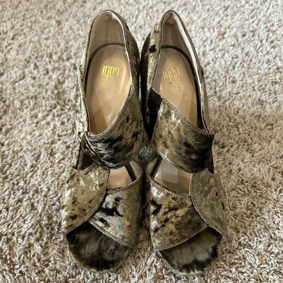 Cabi Interlock Block Heel Womens Sz 9.5 Green Moss Crushed Velvet Open Toe Shoes - Picture 5 of 8